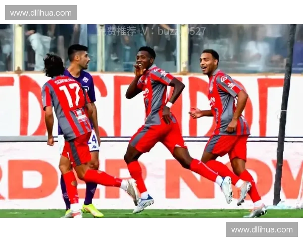 蓝黑军团复兴之路：国际米兰战术革新与荣耀追逐新时代欧洲豪门的坚守与突破